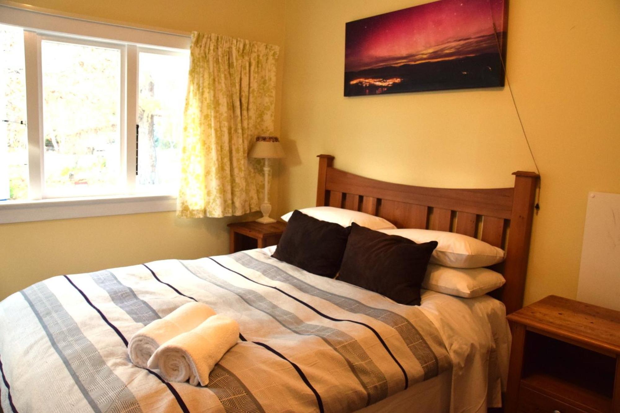 Tekapo1929 Lakefront Villa เลคเทคาโป ภายนอก รูปภาพ